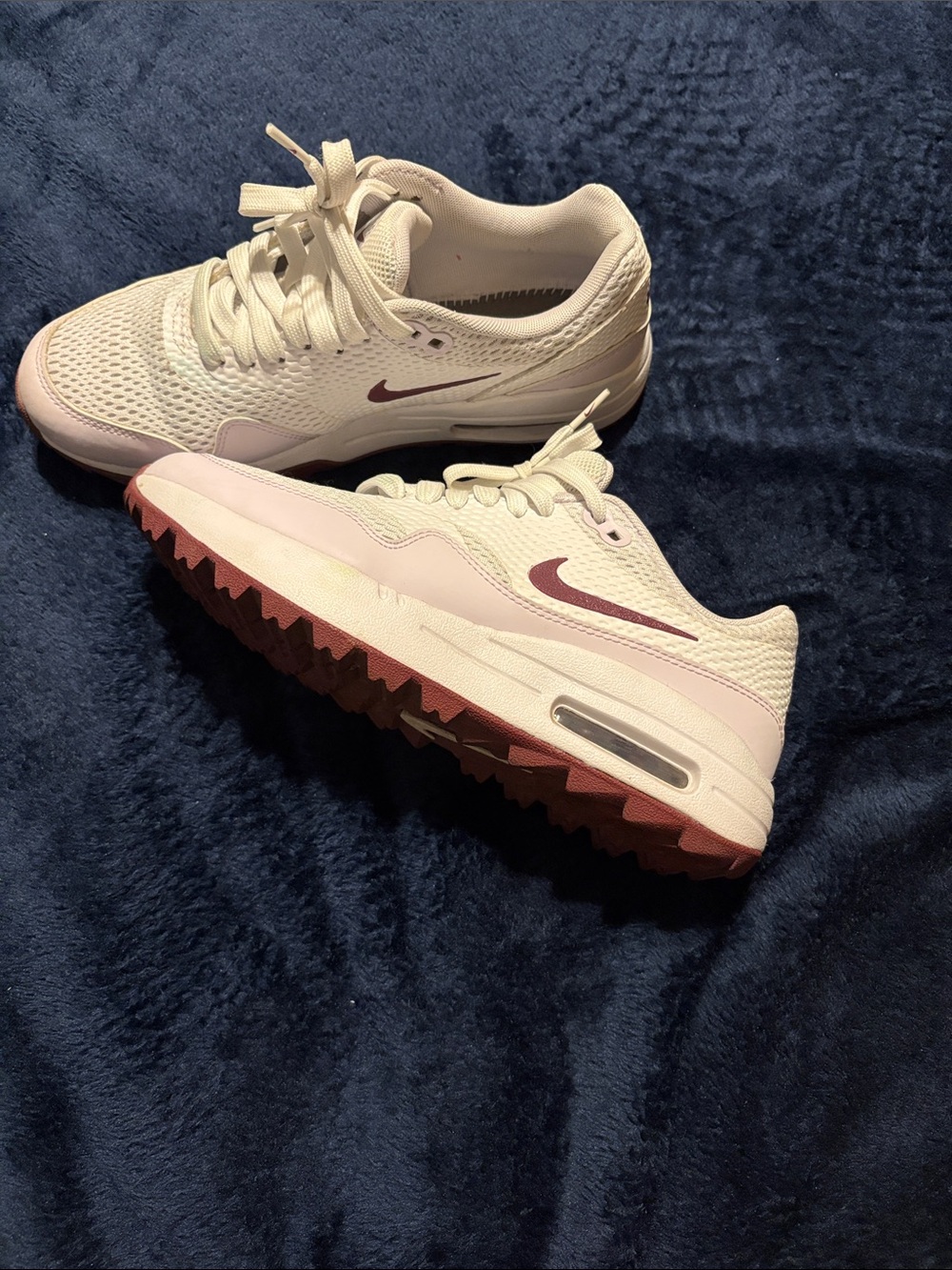 Nike Cream & Rose-Trim Air Max Style Sneakers